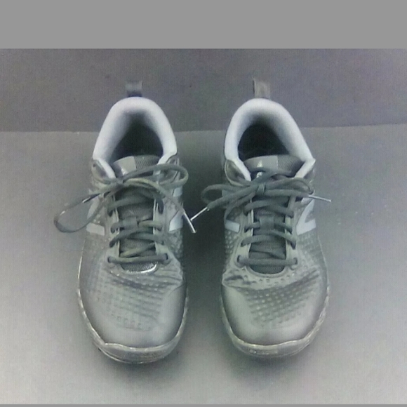 New Balance Slip Resistant Fresh Foam 806 Shoe 10B - Picture 3 of 8